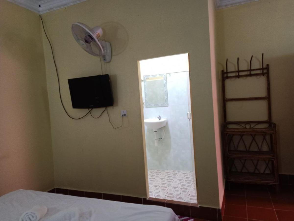 Pina House Hotel Kep Luaran gambar